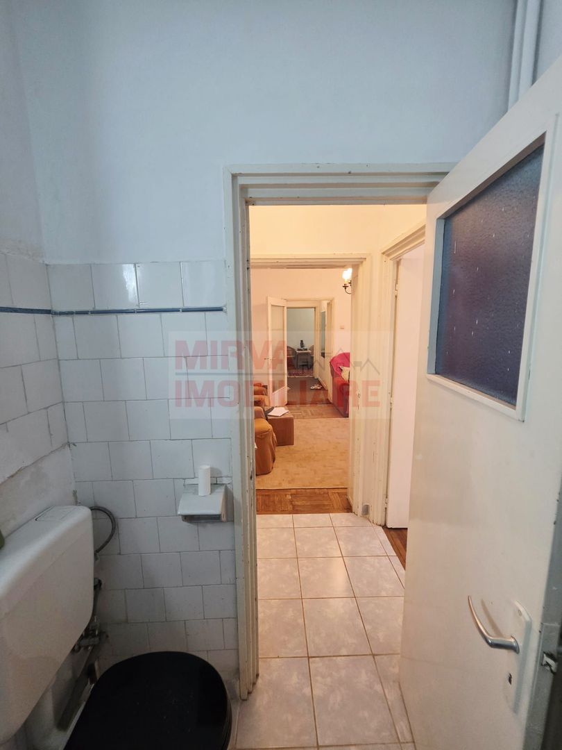 Vanzare apartament 3 camere, 54,99 mp, etaj 1/4, zona Democrației - Poză 16
