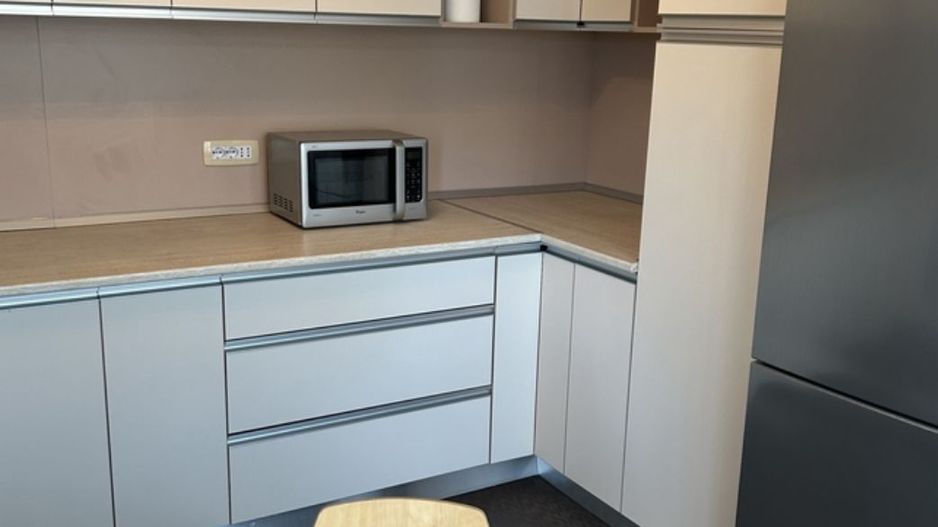 AP. 3 CAMERE BD. LAMINORULUI, LOC PARCARE, CENTRALA, BOXA, COMISION 0% - Poză 6