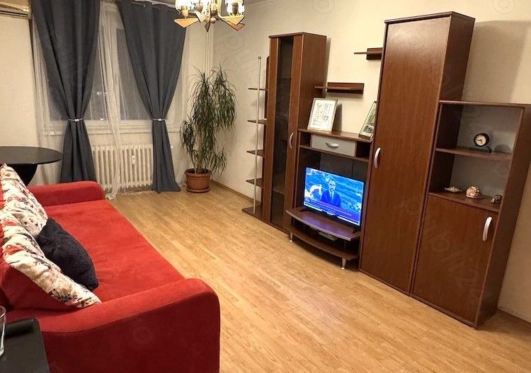 🚇 Închiriez Apartament cu 3 camere decomandat, 2 băi, la 4 min metrou Dristor - Poză 1