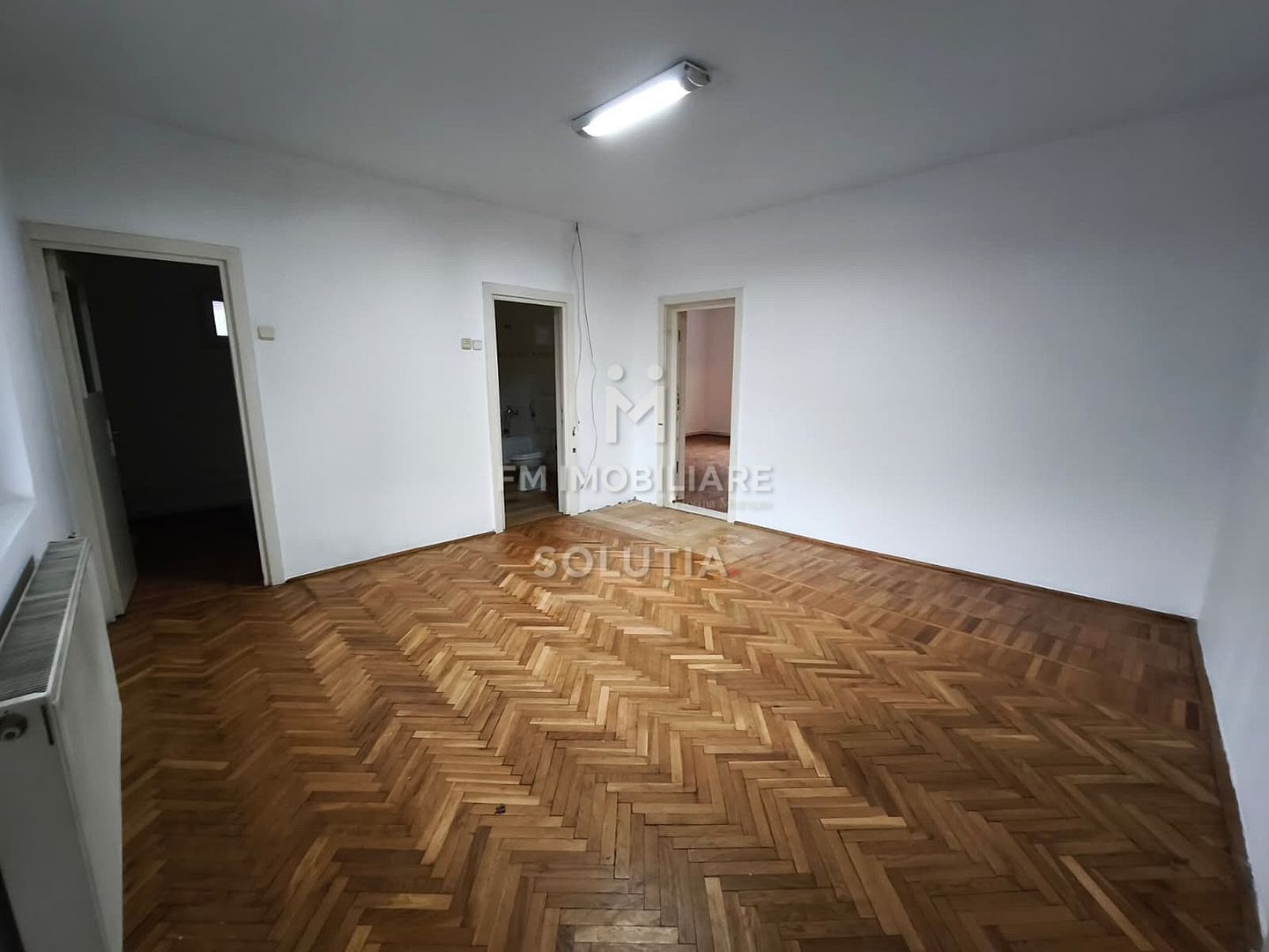 Casă de vânzare | 2 min de Centrul Vechi | garaj | curte proprie - Poză 6