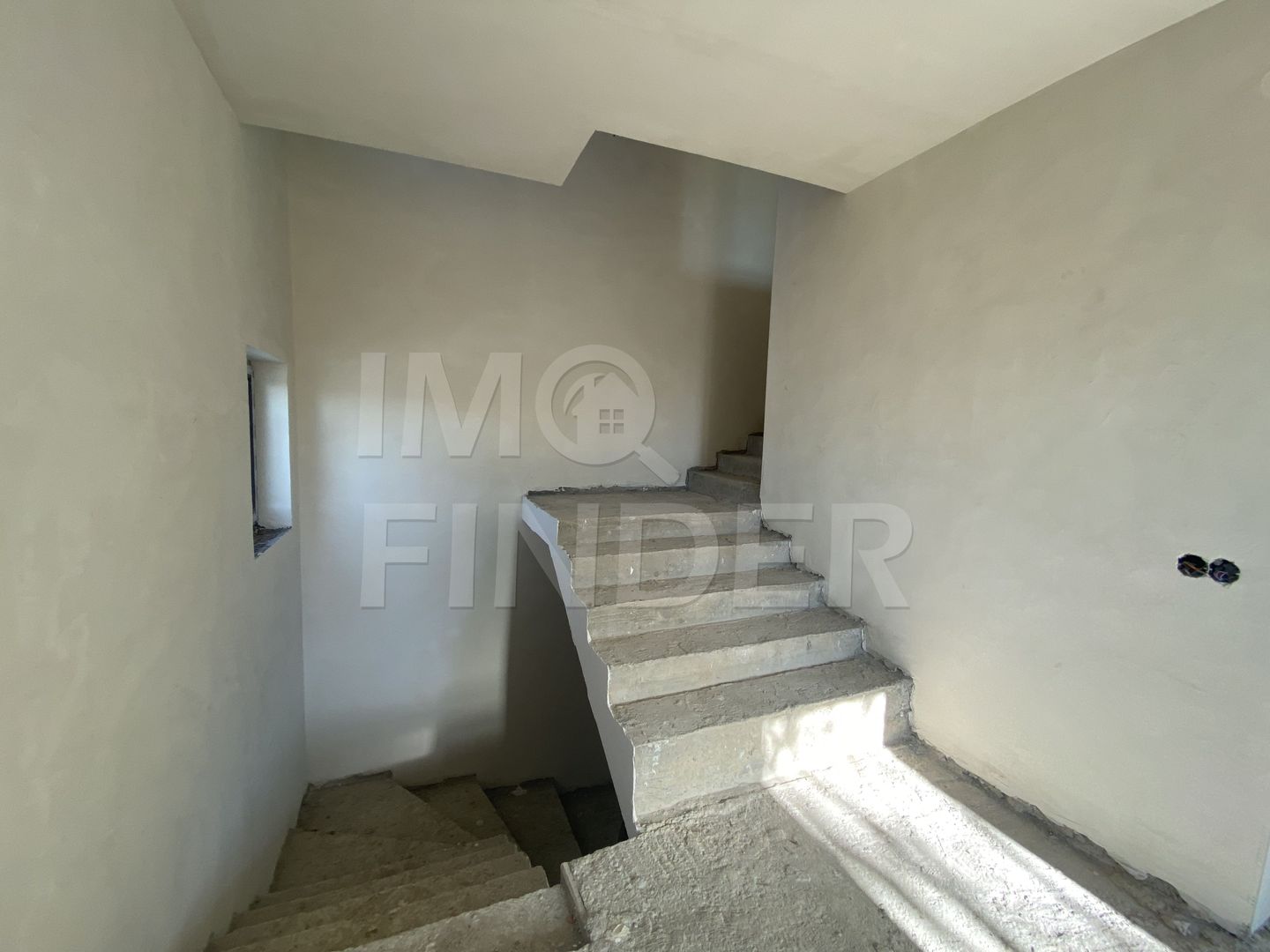 Vanzare casa Feleacu 233 mp utili, teren 600 mp - Poză 15