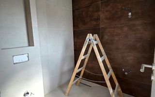 Duplex cu 5 camere despartit prin camera tehnica in Dumbravita - Poză 6