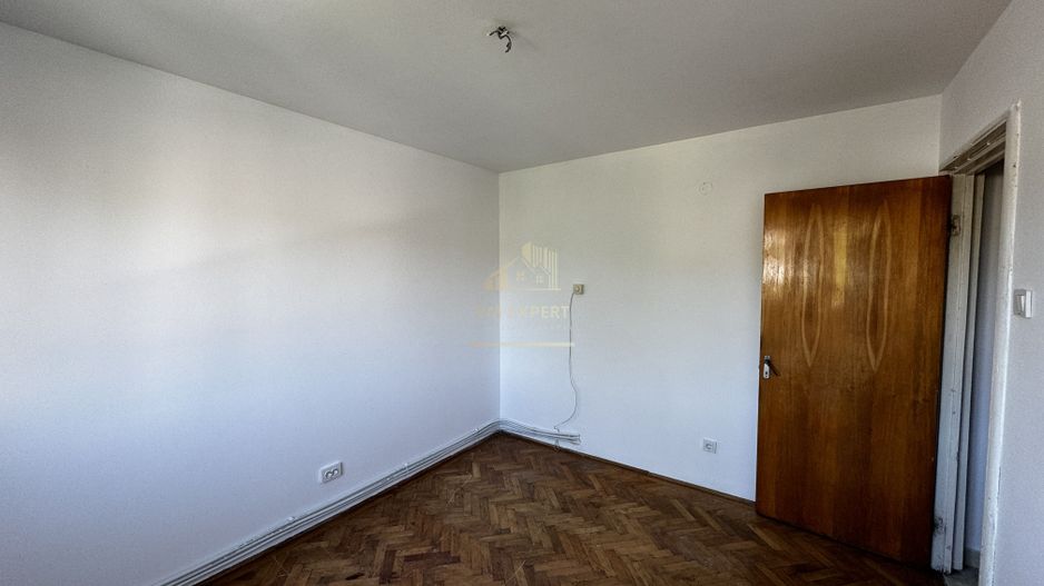 APARTAMENT 2 CAMERE, ETAJ 3, CAMPULUNG, ARGES - Poză 12