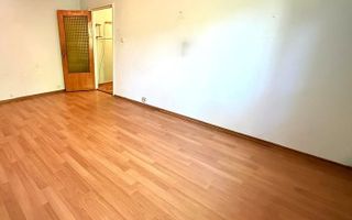 Etaj 2-Apartament-2Camere Decomandat 56mp-Nicolina PIZZA NICO! - Poză 2