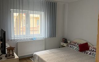 Apartament 3 camere Lipovei parter cu balcon - Poză 4