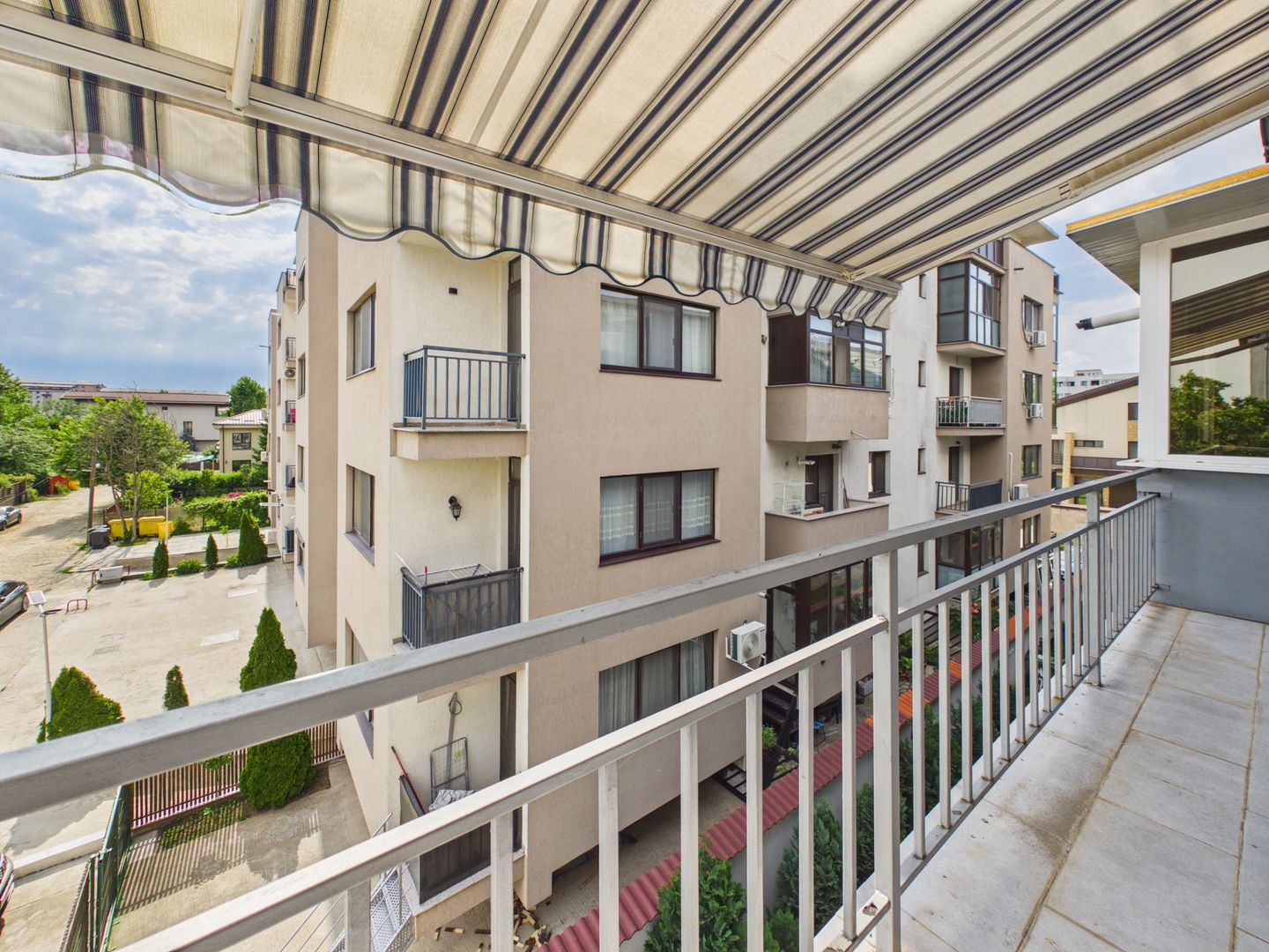 Apartament cu 2 camere cochet in zona Prelungirea Ghencea/Funigeilor - Poză 13