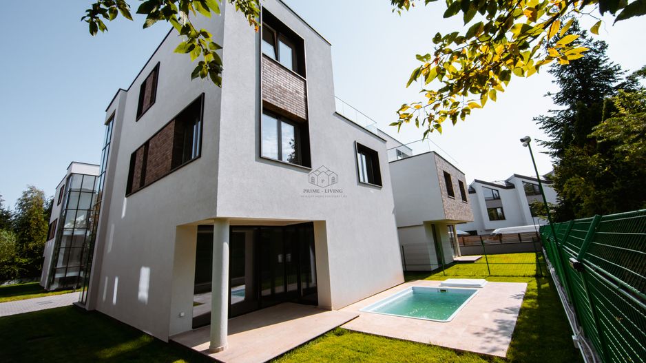 VILA SUPERBĂ CU 4 DORMITOAARE ȘI PISCINA LA INCHIRIERE - Poză 1