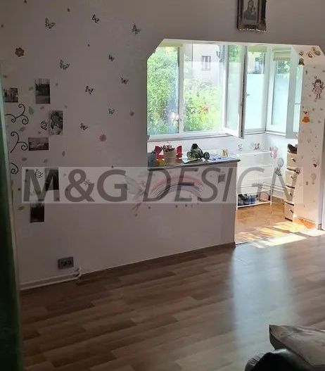 Apartament 3 camere  zona Lipovei - Poză 2
