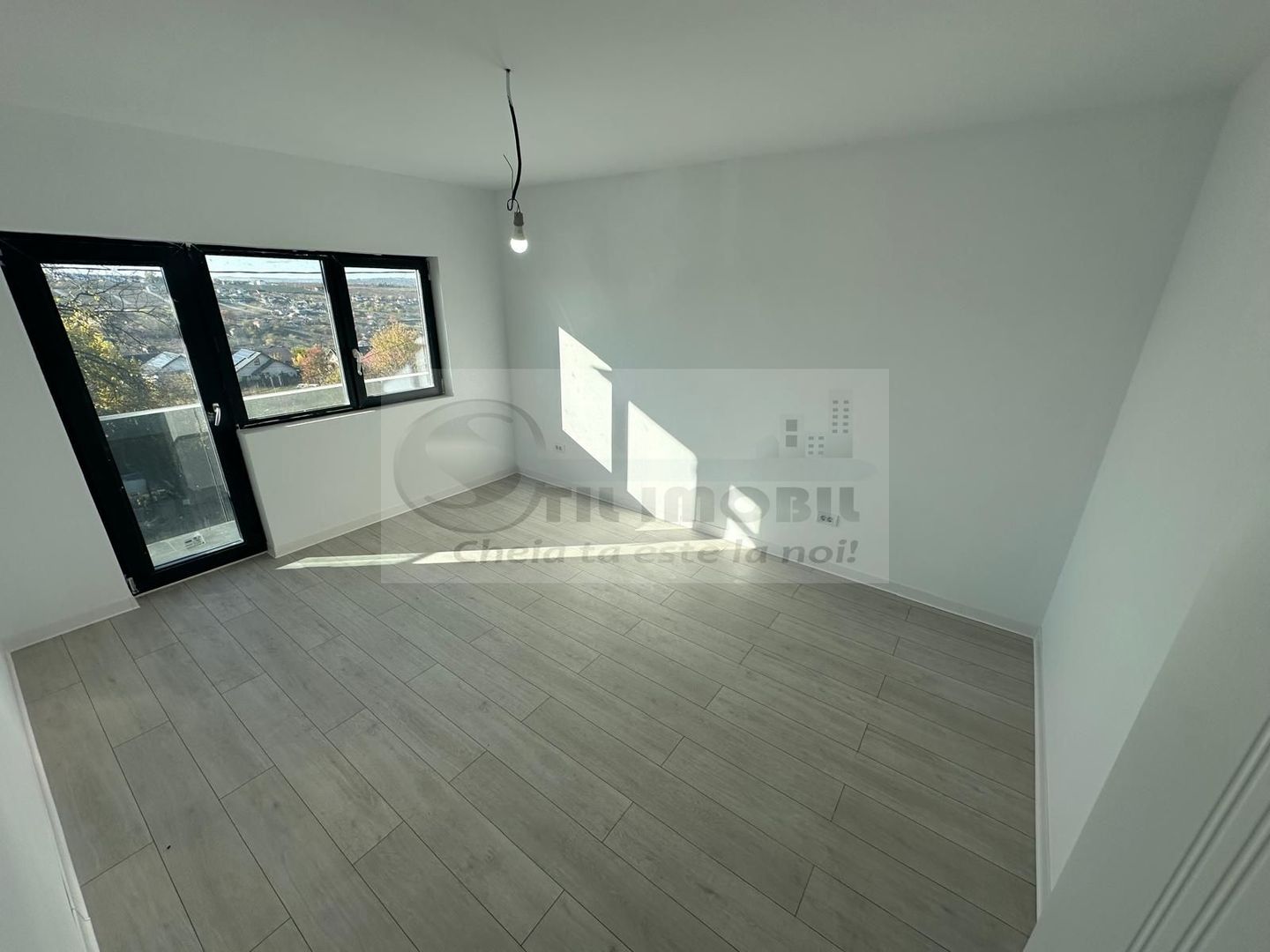 Duplex premium Vișani – 100 mp utili, curte 220 mp – 155.000 € - Poză 13
