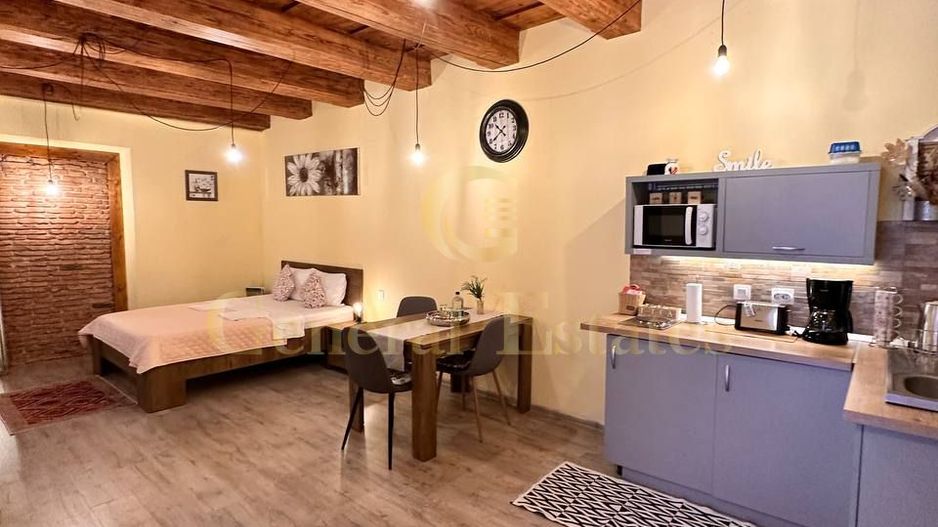 Apartament spre vanzare amplasat la doar 2 minute de Piata Sfatului - Poză 2