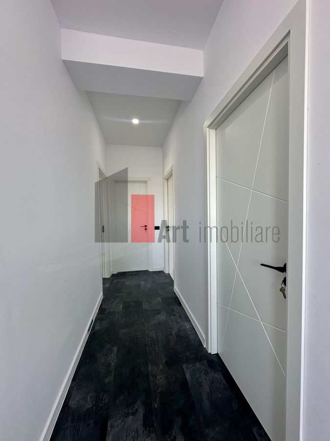 Vanzare vila 4 camere in Domnesti - Poză 6