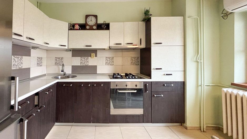 Închiriere Apartament 2 camere, vedere Palatul Parlamentului - Poză 10