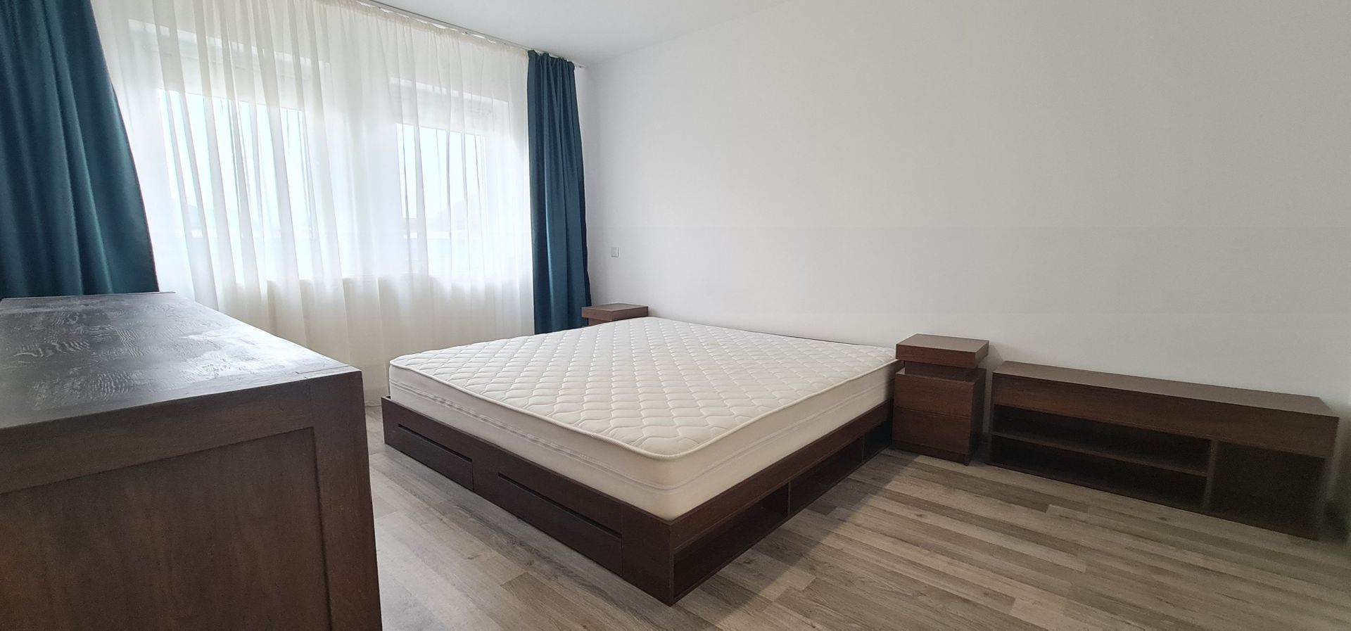 Casa de inchiriat 4 camere semimobilata cartier Izvor - Poză 3