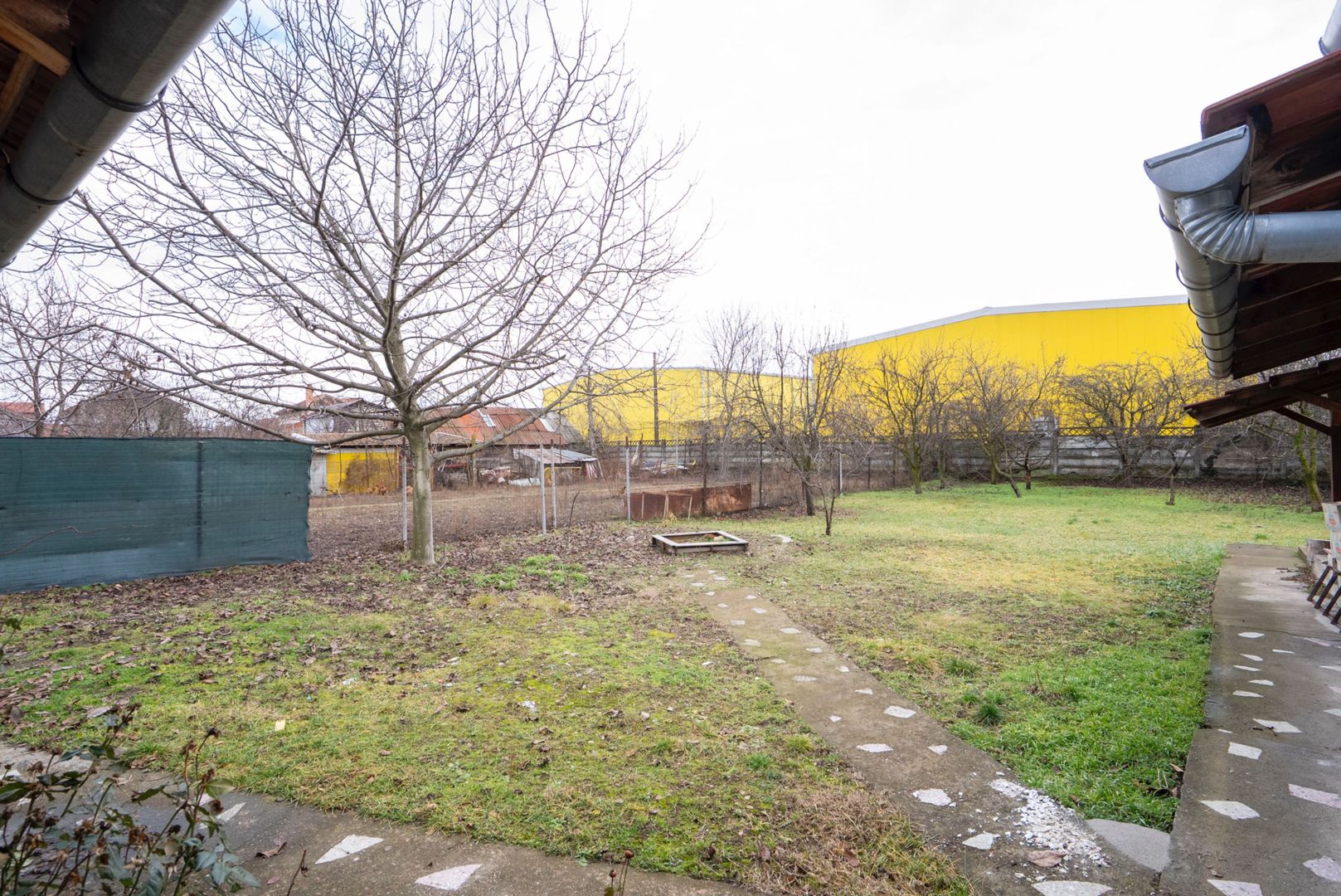 Casa Oradea 4 camere 1100 mp teren panouri si baterie de stocare - Poză 9