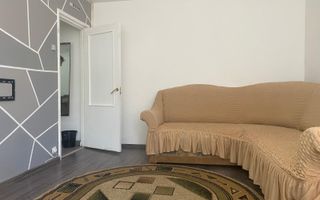 Etajul 3! Inchiriere apartament cu 2 camere in Targoviste - micro 11 - Poză 2