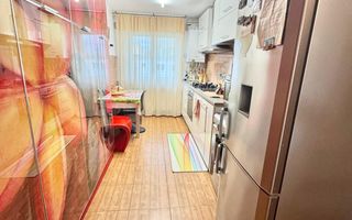 Apartament 3 camere, 64 mp, Nicolae Titulescu, etaj 4 - Poză 6