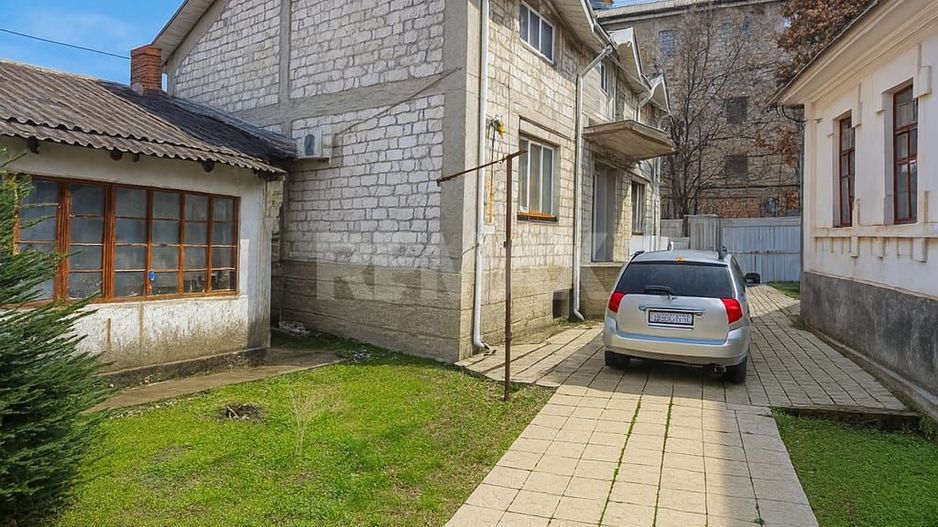 Casă Centru, Mun. Chișinău - Poză 1
