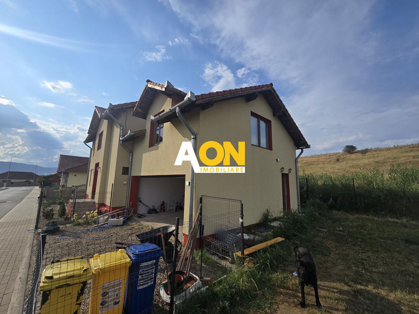 Casa 6 Camere 451 mp Teren, Zona Ciugud. - Poză 1