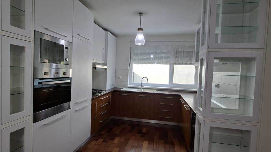 Casa P+E cu 4 camere - Aradului/British SCHOOL - Poză 10