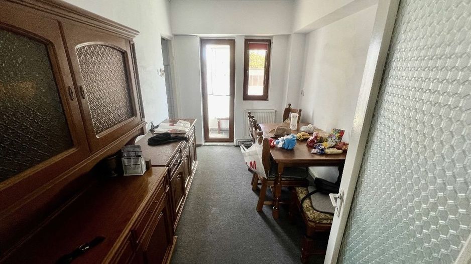 Apartament 3 camere Capitol - Poză 4