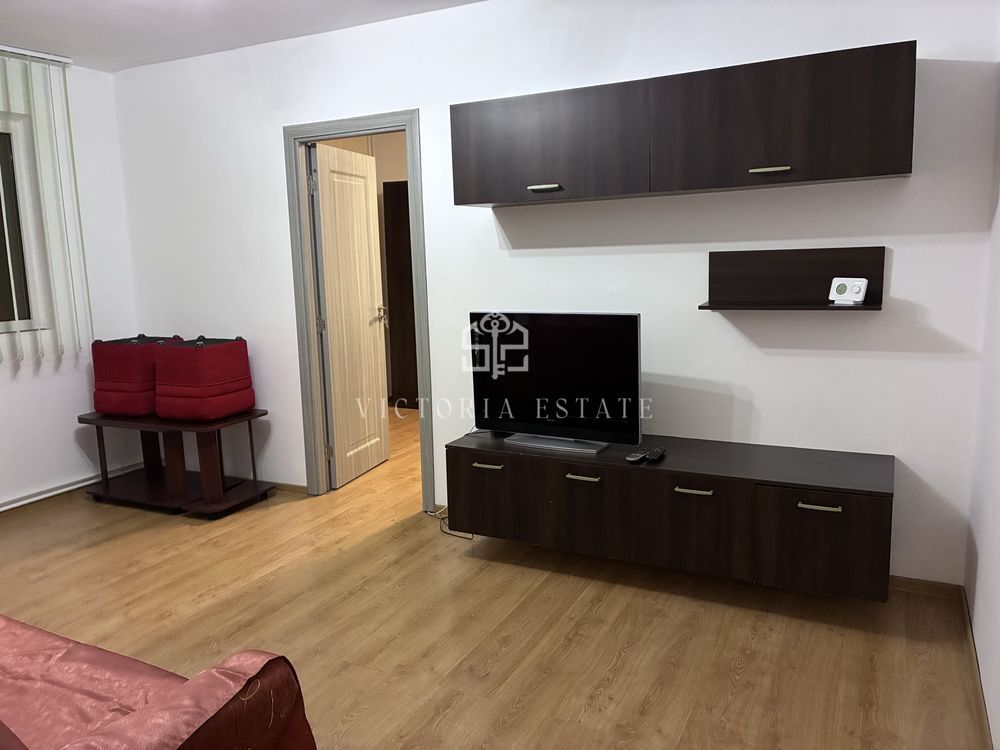 Inchiriez apartament 2 camere  curat, et 3/4 zona Sirus /Marasesti  , - Poză 1