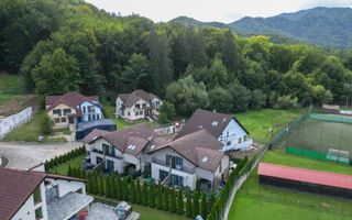 Casă de închiriat în cartierul exclusivist - Green Valley - Poză 7