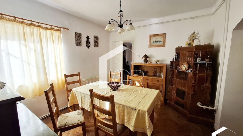 Casa tip duplex cu 6 camere, zona Republicii - Poză 4