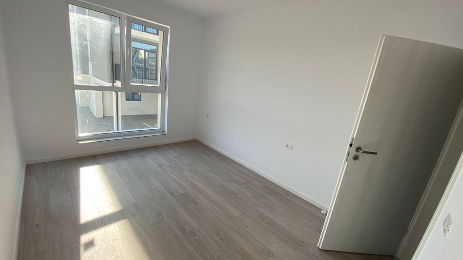 Giroc-Neptun | 3 Camere  | Decomandat | Lift | Disponibil imediat - Poză 5