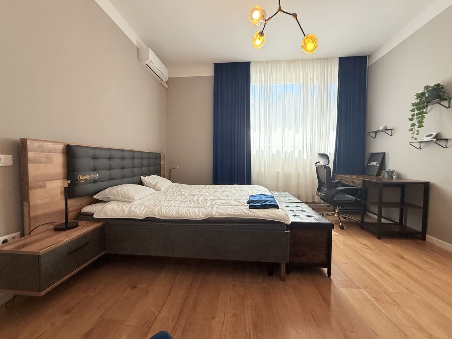 Apartament 2 camere, elegant si spațios, in Piața Victoriei - Opera - Poză 12