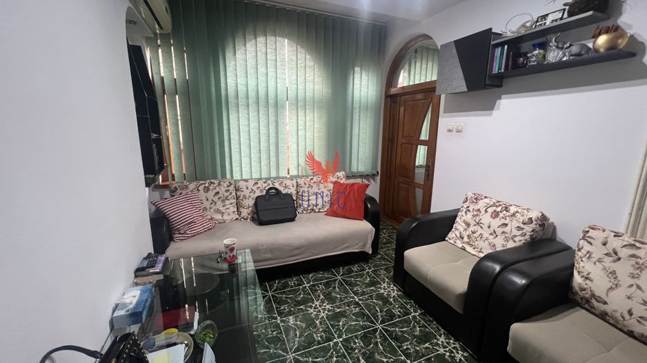 Casa Centrala pretabil Spatiu Comercial - Poză 1