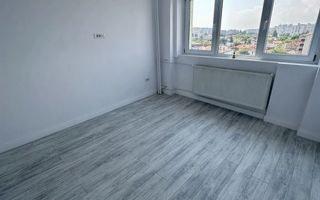 Apartament 3 camere Titulescu | renovat | 1976 - Poză 1