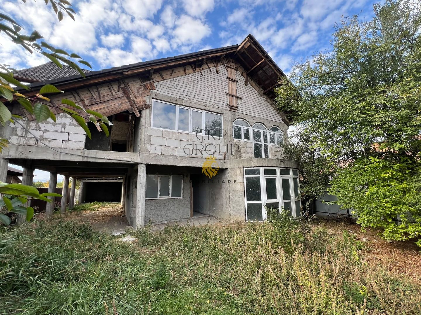 Casa P+1 | 330 mp | Golesti | Strada Orizont - Poză 1
