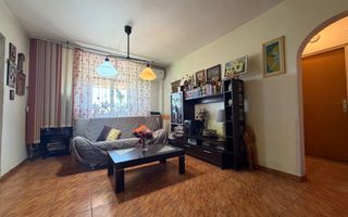 VANZARE APARTAMENT 4 CAMERE | 100 MP TOTALI | OTOPENI - Poză 5