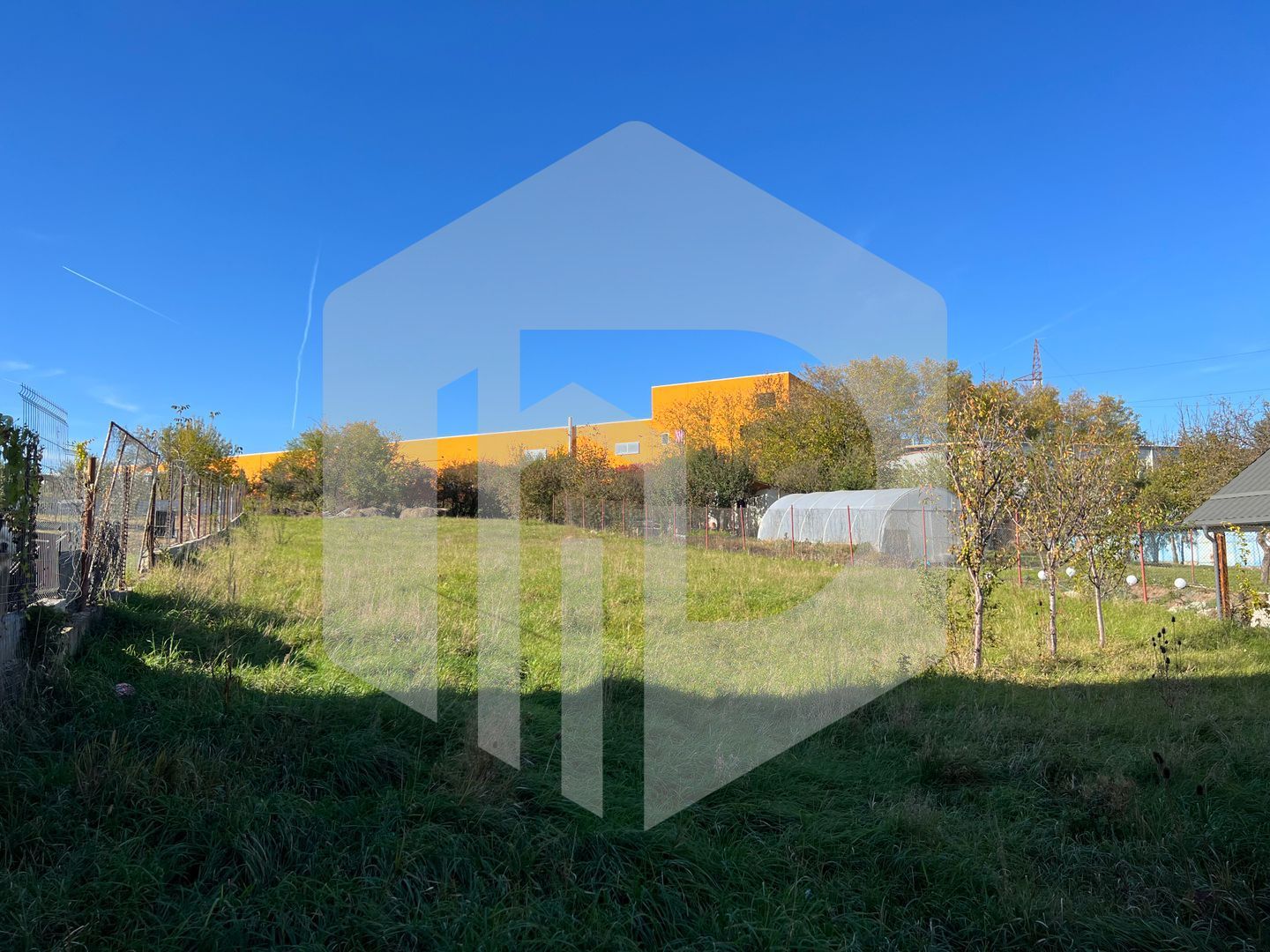 Teren liber imprejmuit in Turnisor/ 1100 mp - Poză 3