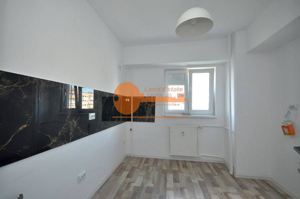 Apartament cu 3 camere in zona Pacii-Apusului - Poză 12