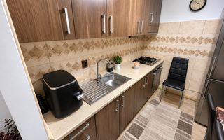 Apartament 2 camere decomandat, renovat complet – Bisericii Române - Poză 4
