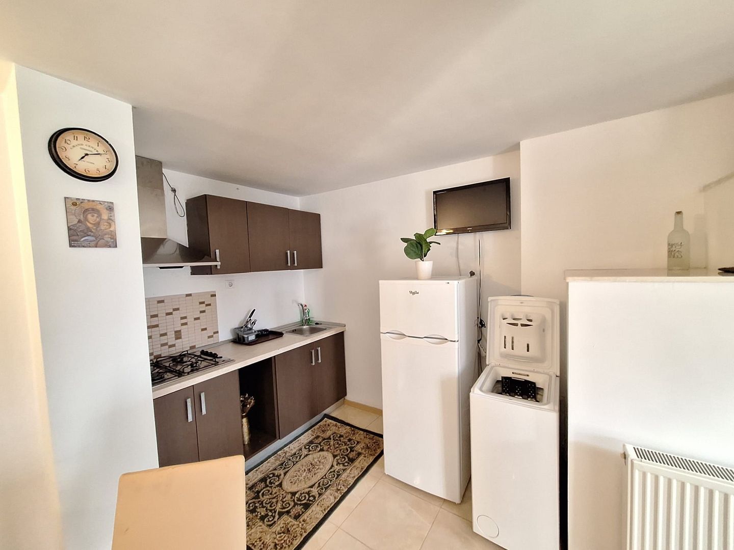 Inchiriere apartament la casa, Centru Bascov - Poză 15