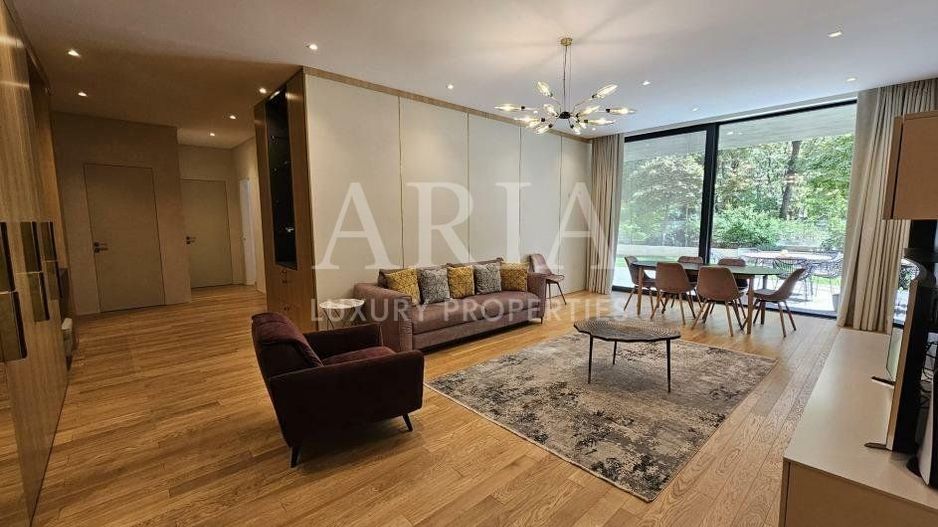 Rahmaninov Residence luxury 3 rooms apartment with garden - Poză 2