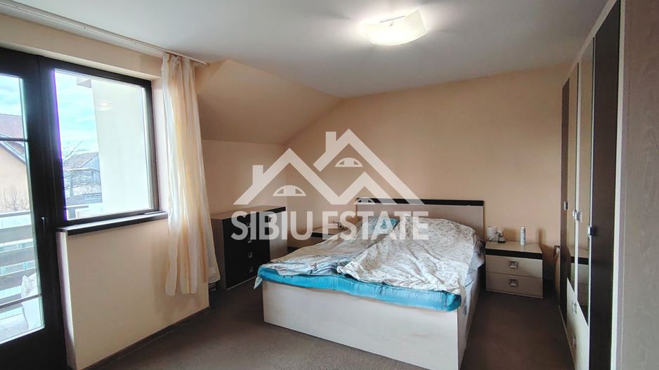 Casa de inchiriat Sibiu, 4 camere 2 bai - Poză 5