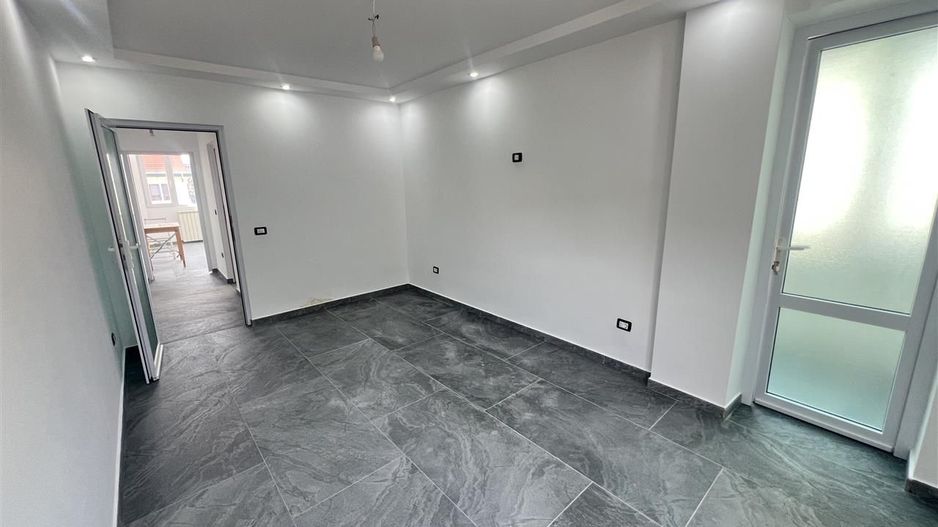 3 camere decomandat Ultracentral-Piata Victoriei  totul nou - Poză 9