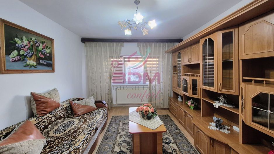 0% Comision I Apartament 3 camere | decomandat | zona Materna - Poză 1