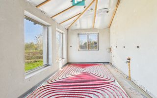 Proprietate impresionantă de vânzare in Nădab - Poză 11