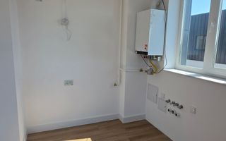 Apartament cu 2 camere în București, Pipera, România - Poză 10