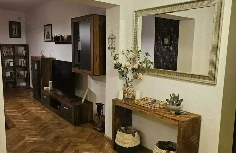 APARTAMENT COCHET ZONA KISELEFF - Poză 4