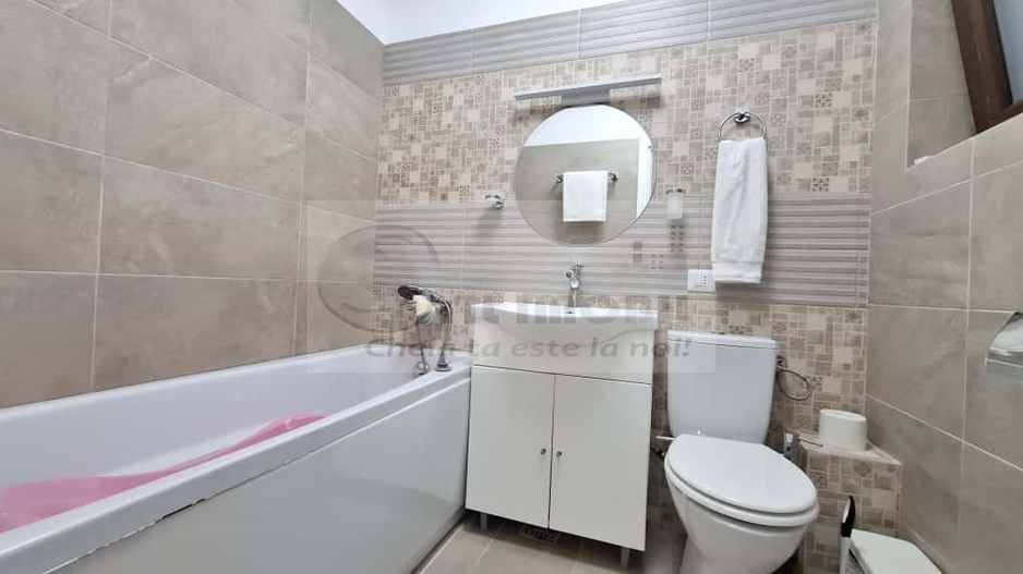 Vila tip duplex,  3 camere, 2 bai, libera, mobilata de lux, Barnova - Poză 18