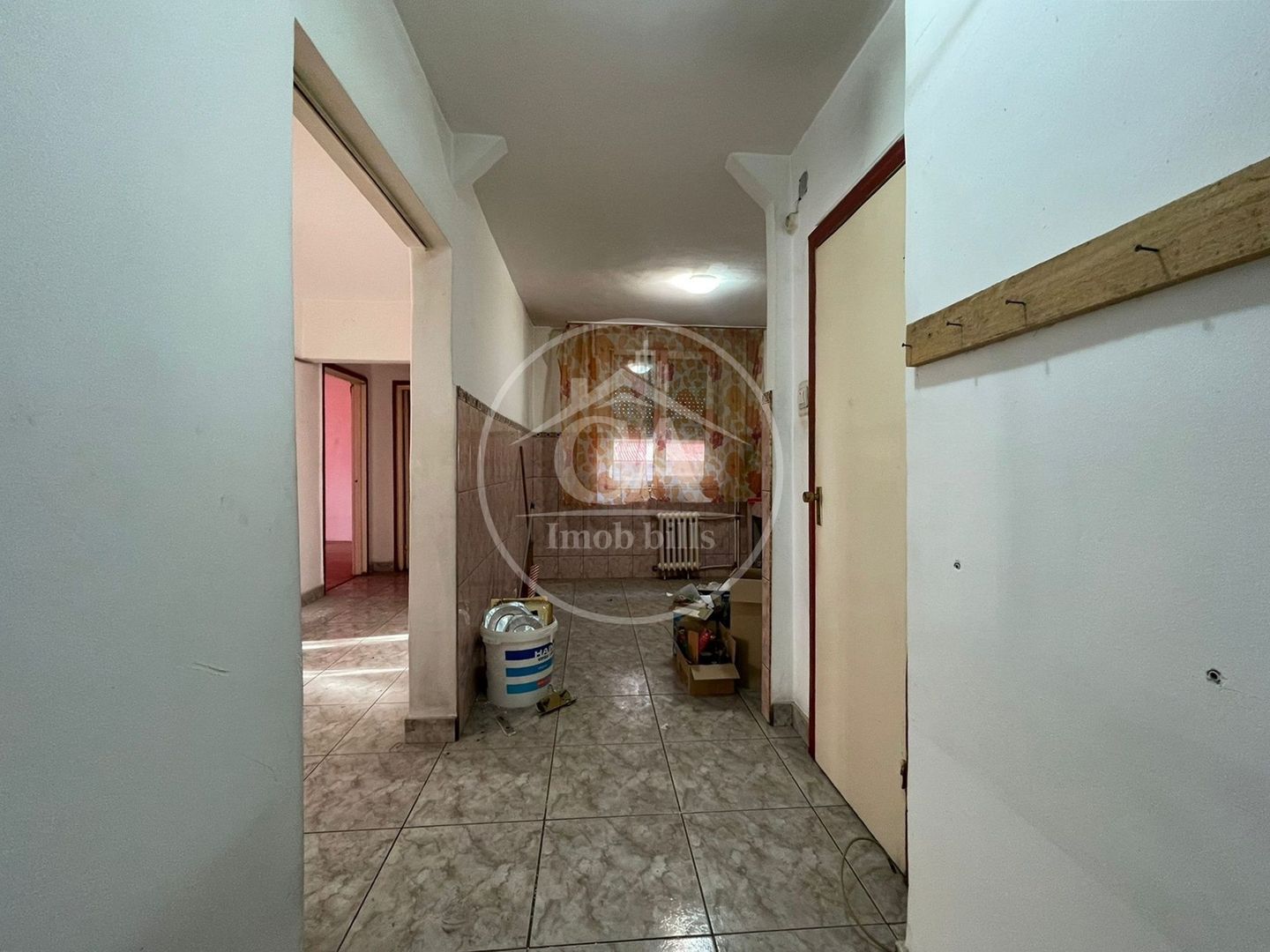 Apartament de vânzare cu 3 camere în zona Nufarul, Oradea - Poză 10