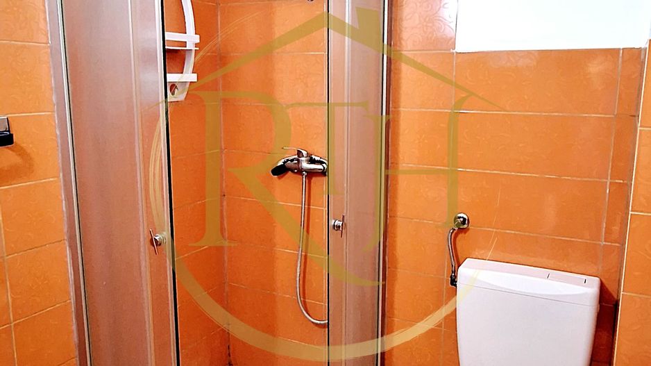 Oferim spre inchiriere, garsoniera, loc de parcare, zona Soarelui - Poză 16