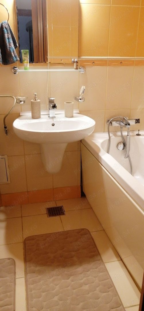 Apartament spatios 3 camere metrou Drumul Taberei - Poză 7