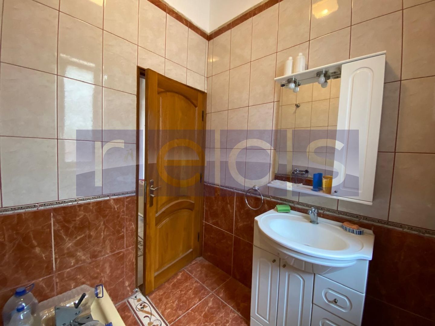 DE VANZARE VILA P+1+MANSARDA 7 CAMERE, 3 BAI, GARAJ, CURTE SALAJ PARC HUMULESTI - Poză 7