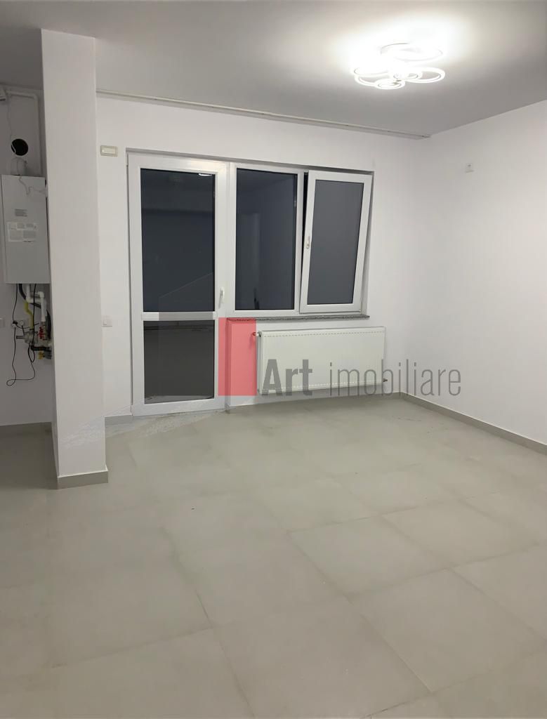 Apartament 3 camere nemobilat Dobroiesti - Poză 1
